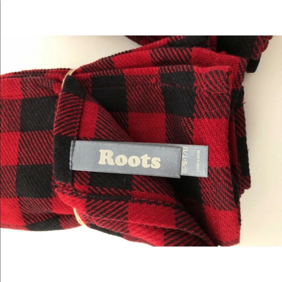 ROOTS Buffalo Plaid Checkered Red Black Cloth Napkins, Set of 4 - NEW WITH TAGS - Picture 2 of 6